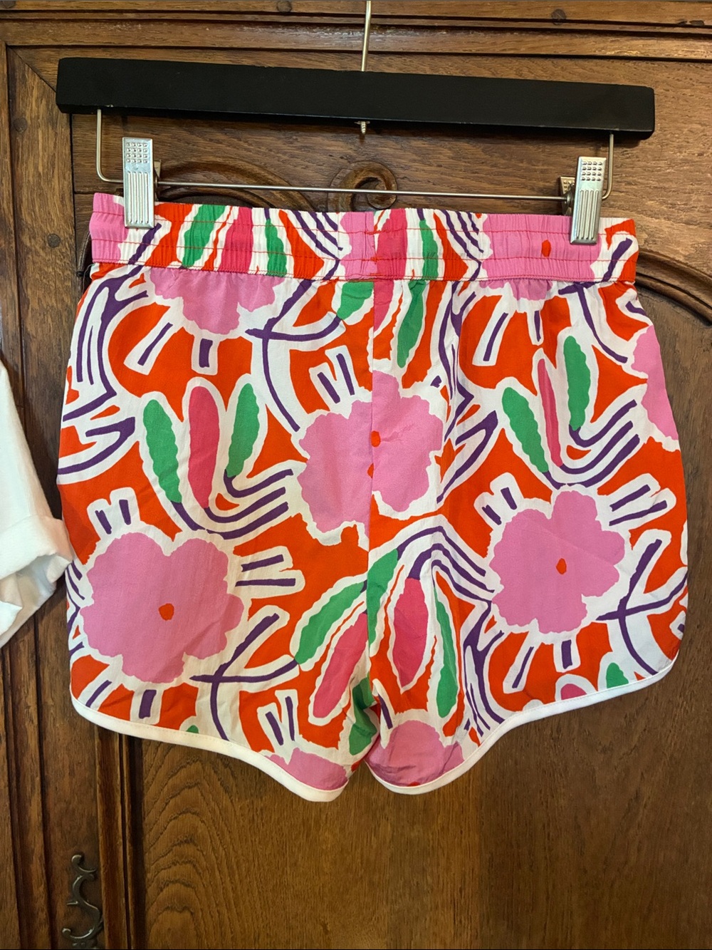 Diane Von Furstenberg Kid's Flower Groove Pink Shorts and Marching Top - Picture 9 of 9
